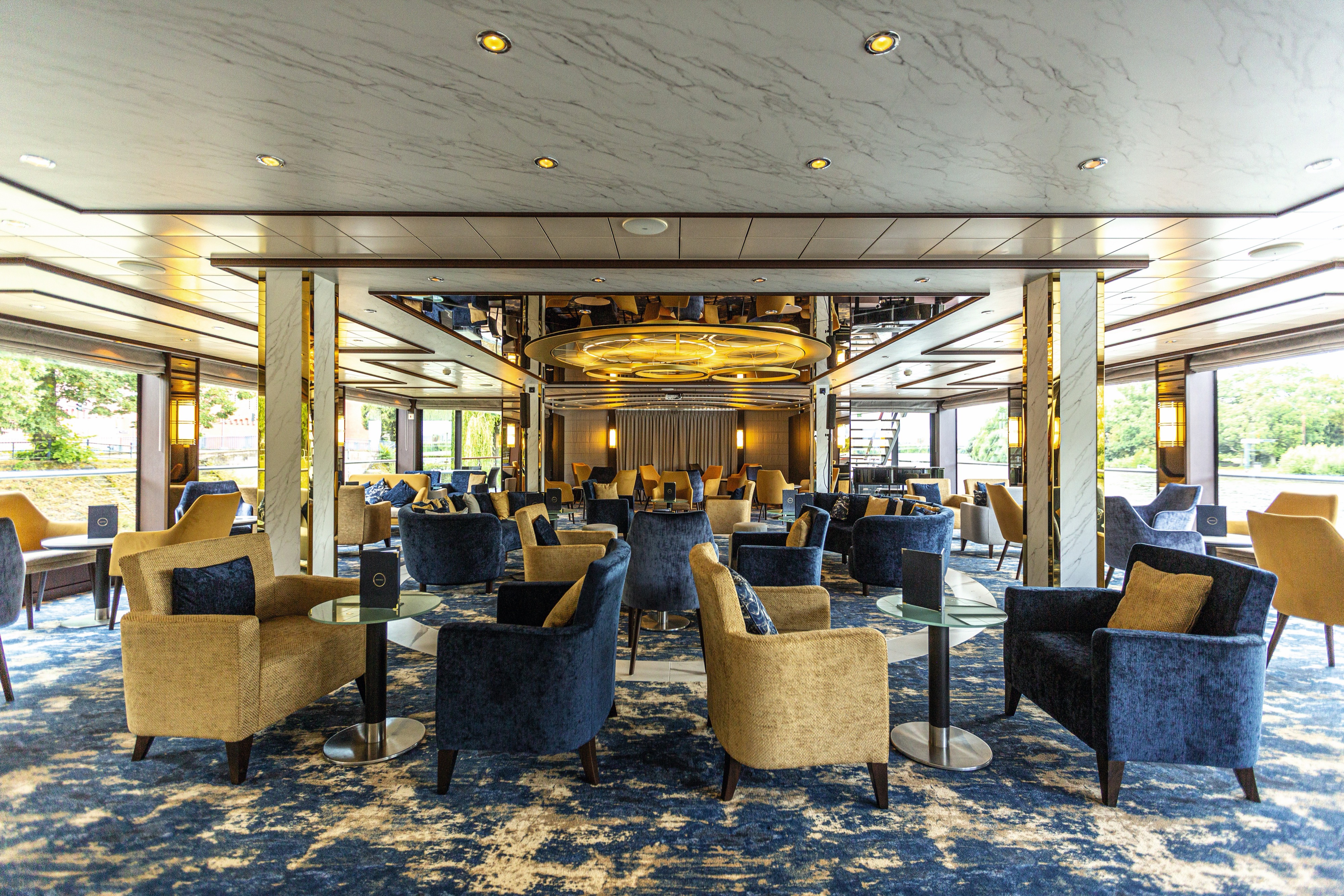 TUI River Cruises, TUI Maya, Observatory 0.jpg